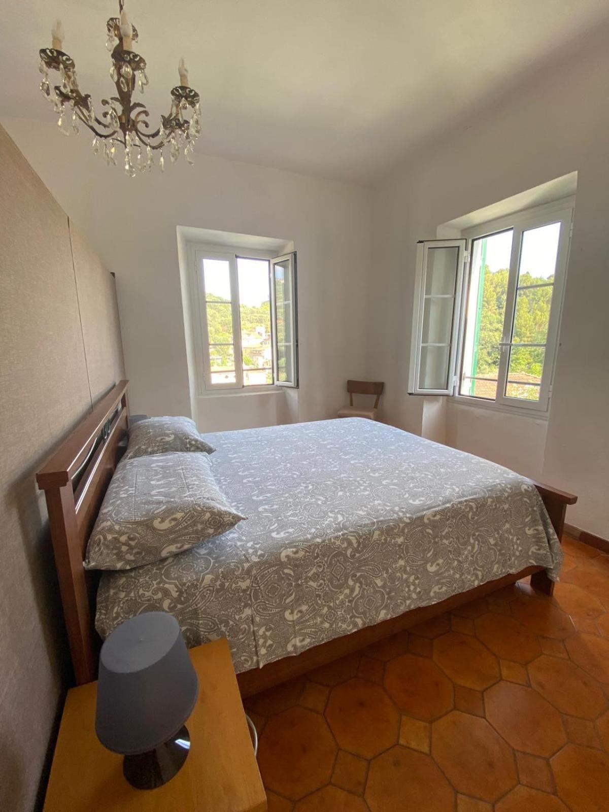 Casa Elvira Villa อิมเปรีอา ภายนอก รูปภาพ